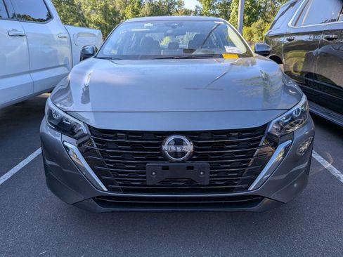 Used 2024 Nissan Sentra SV FWD image 6