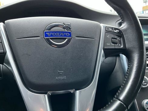 Used 2016 Volvo V60 T5 Premier image 19