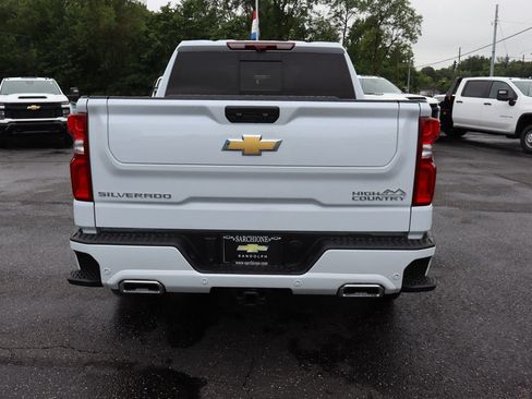 New 2026 Chevrolet Silverado 1500 High Country AWD/4WD image 14