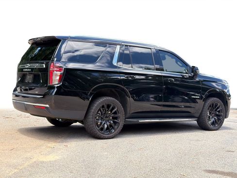 Used 2024 Chevrolet Tahoe LT w/ LT Signature Package RWD image 29