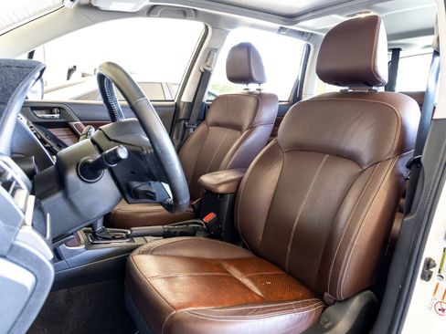 Used 2018 Subaru Forester 2.5i Touring w/ Popular Package #2 AWD/4WD image 15