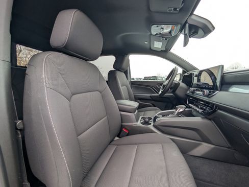 Used 2023 Chevrolet Colorado LT w/ LT Convenience Package II image 40