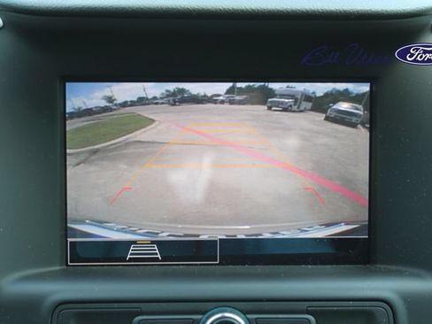 Used 2023 GMC Terrain SLE w/ Elevation Edition FWD image 19