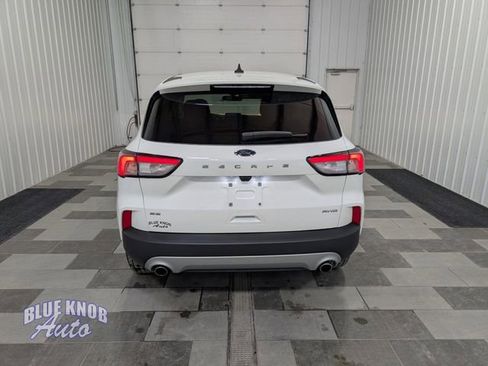 Used 2022 Ford Escape SE w/ Convenience Package image 3