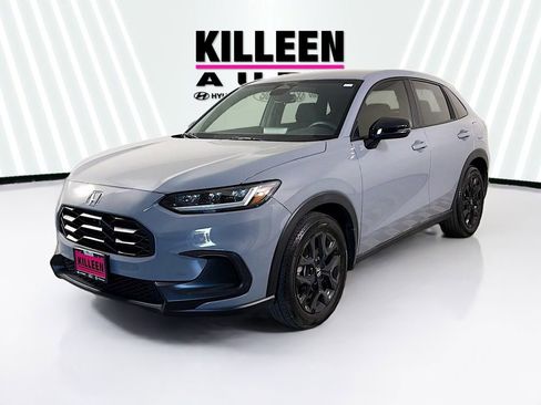 Used 2024 Honda HR-V Sport image 3