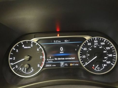 Used 2024 Nissan Sentra SR w/ Lighting Package FWD image 27