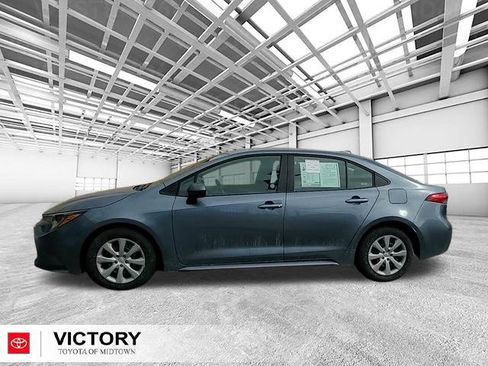 Certified 2025 Toyota Corolla LE image 6