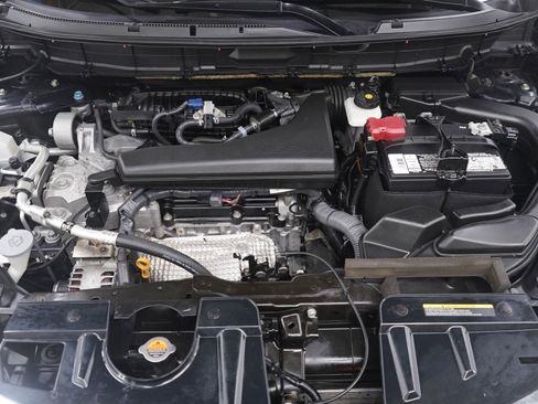 Used 2020 Nissan Rogue SL w/ Premium Package image 32