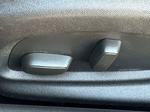 Used 2016 Chevrolet Camaro SS image 22