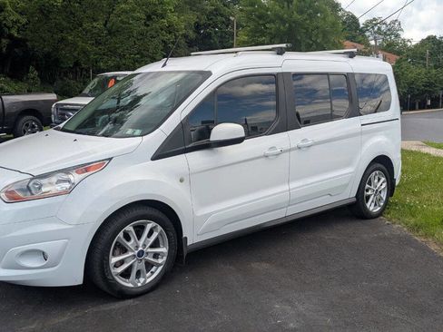 Used 2016 Ford Transit Connect Titanium FWD image 4