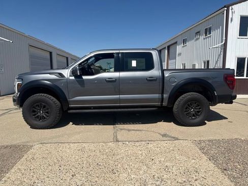 Used 2025 Ford F150 Raptor AWD/4WD image 8