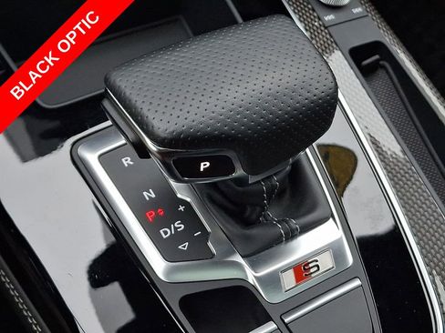 Used 2023 Audi SQ5 Premium Plus w/ Premium Plus Package image 21