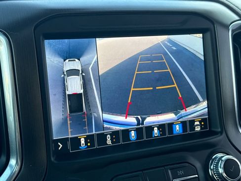 Used 2021 GMC Sierra 1500 AT4 w/ AT4 Carbonpro Edition image 21