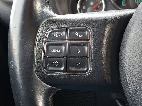 Used 2018 Jeep Wrangler Unlimited Sport S image 19