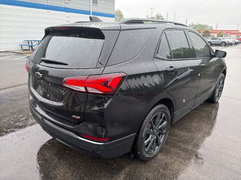 Used 2023 Chevrolet Equinox RS FWD image 5