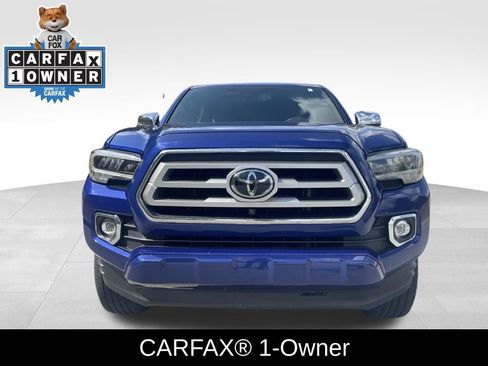 Used 2022 Toyota Tacoma Limited image 2
