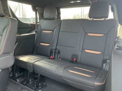 Used 2024 GMC Yukon AT4 w/ AT4 Premium Package image 25