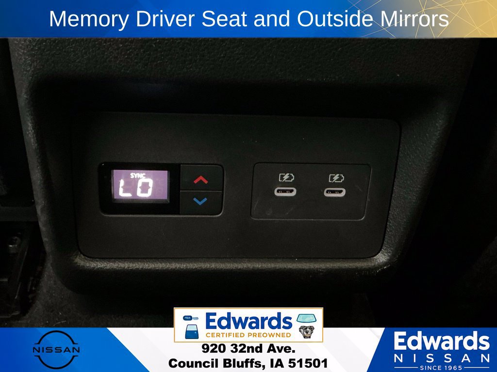 Used 2025 Nissan Rogue SL w/ Tech Package AWD/4WD image 19