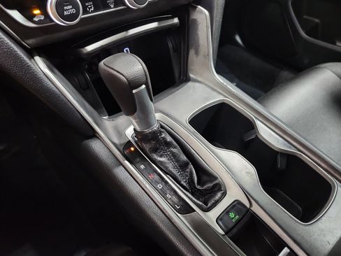 Used 2019 Honda Accord LX image 20