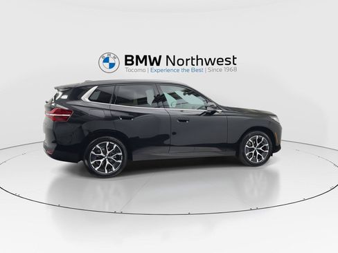 New 2026 BMW X3 xDrive30i w/ Premium Package AWD/4WD image 4