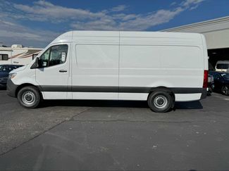 Used 2025 Mercedes-Benz Sprinter 2500 video 3
