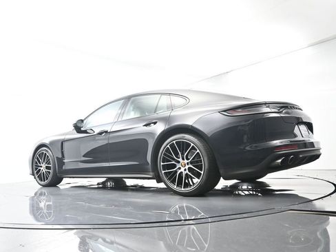 Certified 2023 Porsche Panamera Platinum Edition RWD image 46