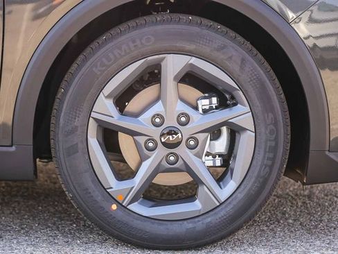 New 2026 Kia K4 LXS image 10