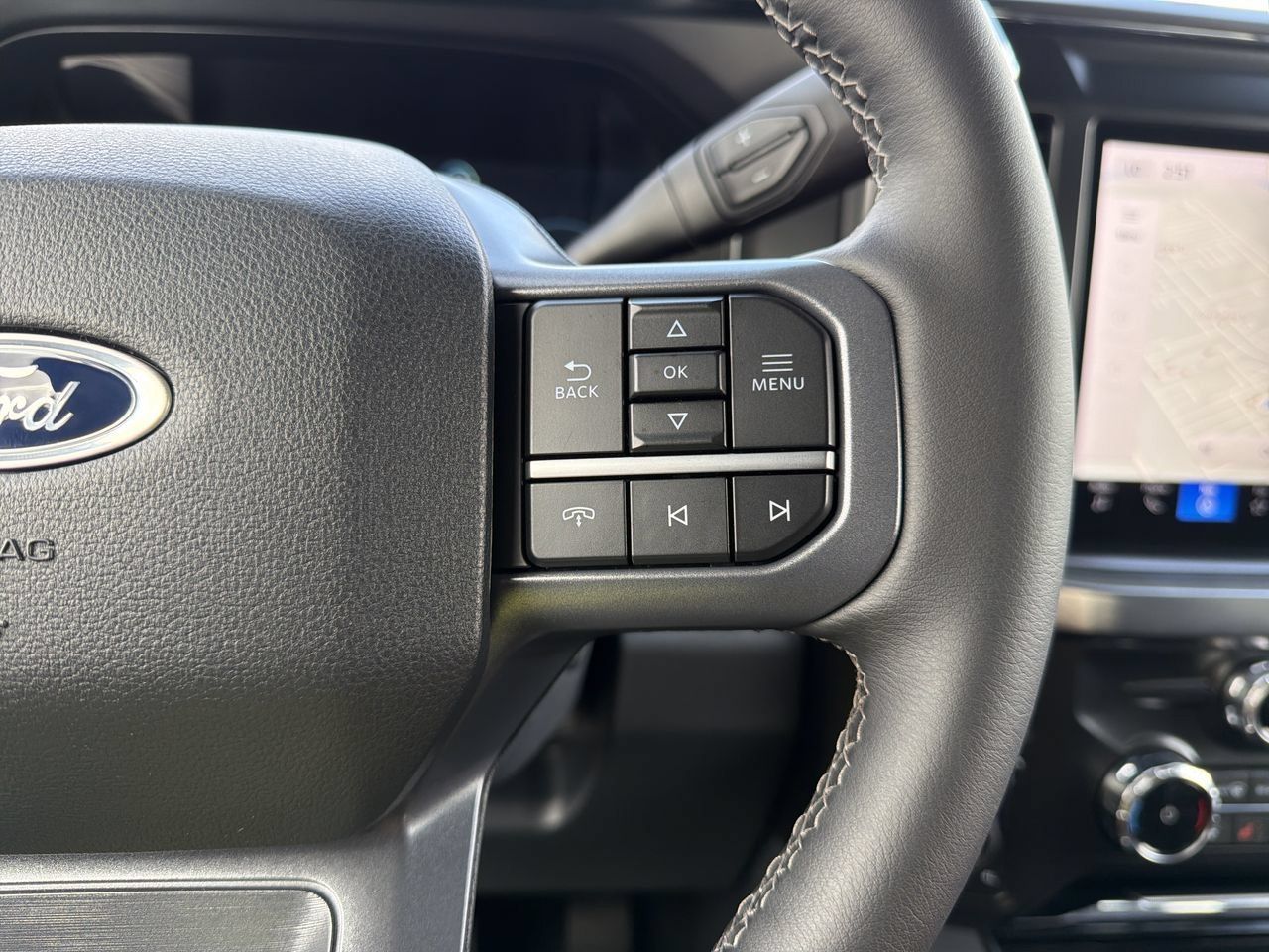 Used 2026 Ford F250 Lariat w/ Black Appearance Package AWD/4WD image 29