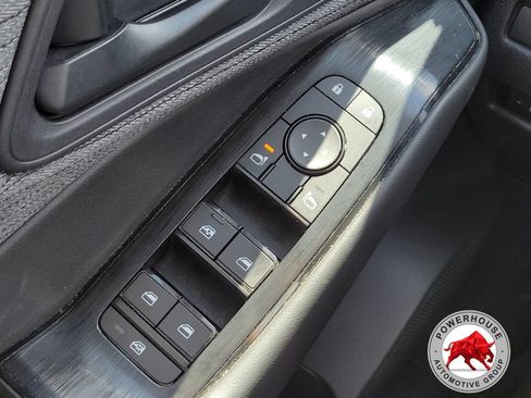 Used 2023 Nissan Rogue S FWD image 25