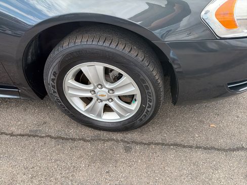 Used 2014 Chevrolet Impala Limited LS image 4