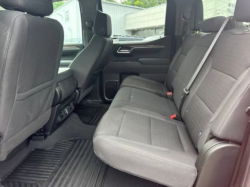 Used 2026 Chevrolet Silverado 1500 LT AWD/4WD image 13