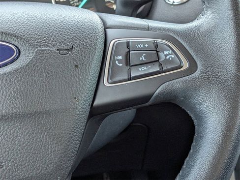 Used 2021 Ford EcoSport Titanium image 32