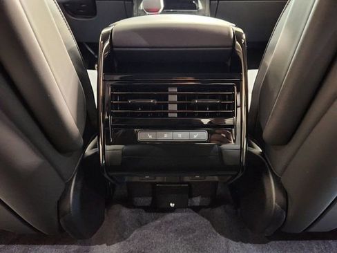 New 2026 Land Rover Range Rover Sport Dynamic SE AWD/4WD image 30