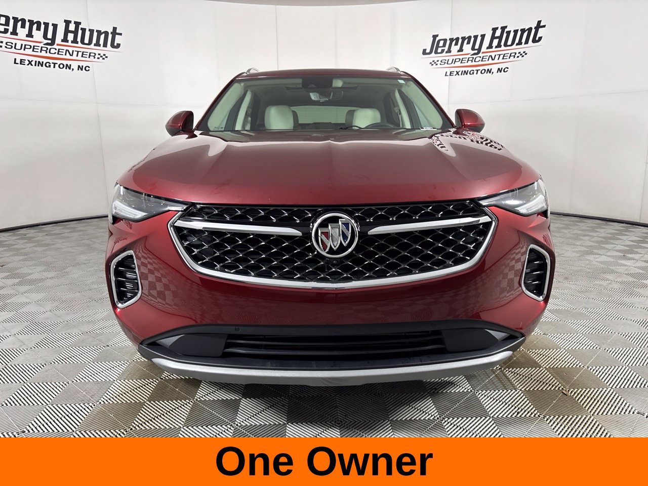 Used 2021 Buick Envision Avenir w/ Technology Package II AWD/4WD image 3