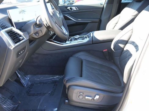 Used 2026 BMW X5 xDrive50e w/ Executive Package AWD/4WD image 18