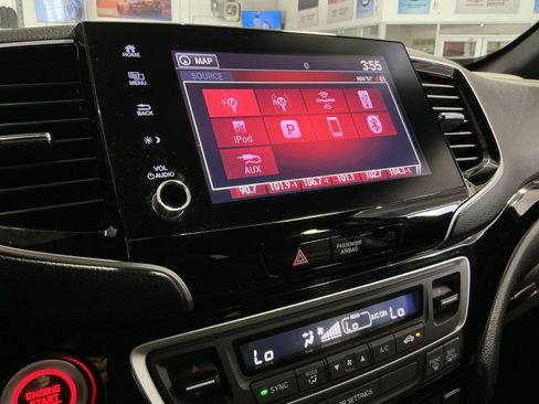 Used 2023 Honda Ridgeline Black Edition image 18