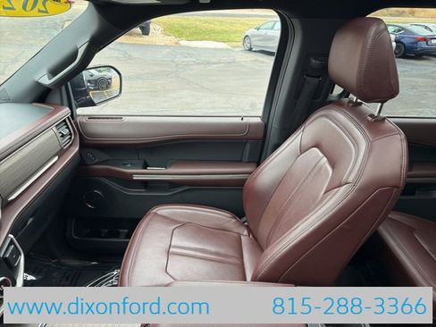 Used 2023 Ford Expedition Max Limited image 21