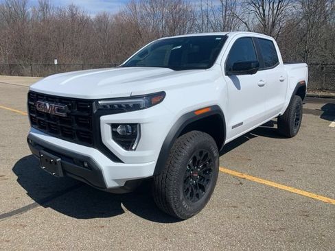 New 2026 GMC Canyon Elevation w/ Convenience Package AWD/4WD image 8