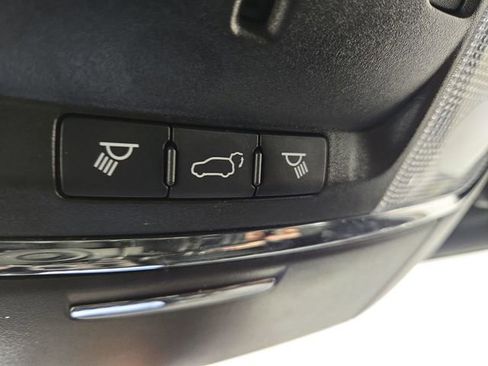 Used 2021 Jeep Grand Cherokee Limited AWD/4WD image 27