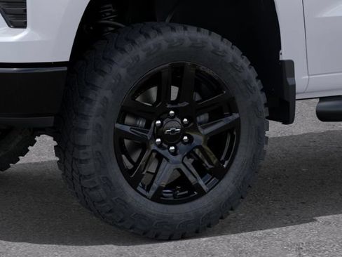 New 2026 Chevrolet Silverado 1500 Custom Trail Boss w/ LPO, Dark Essentials Package AWD/4WD image 9