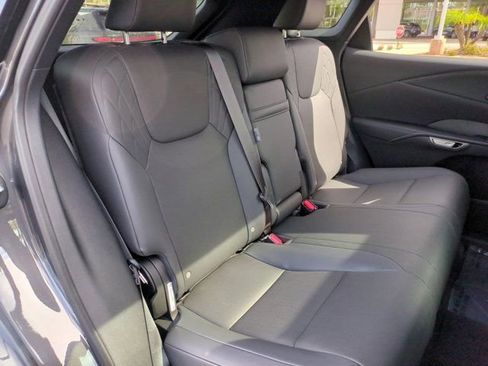 Used 2025 Lexus RX 350 FWD w/ Accessory Package image 28