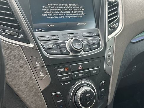 Used 2013 Hyundai Santa Fe Sport w/ Technology Pkg FWD image 29