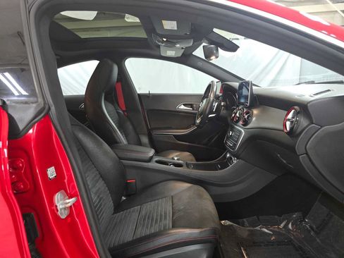 Used 2015 Mercedes-Benz CLA 250 4MATIC image 10