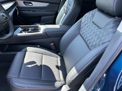 New 2026 Nissan Murano Platinum w/ Cargo Package AWD/4WD image 13