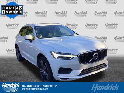 Used 2018 Volvo XC60 T6 Momentum w/ Convenience Package