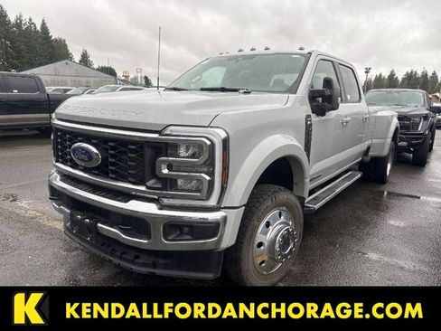 Used 2025 Ford F450 Lariat w/ FX4 Off-Road Package image 1