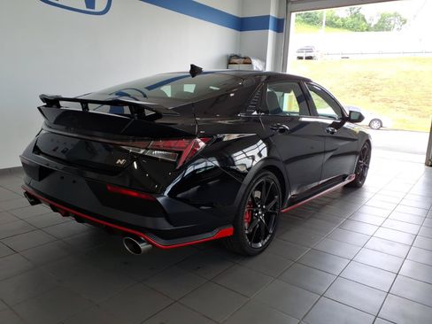 Certified 2025 Hyundai Elantra N FWD image 5