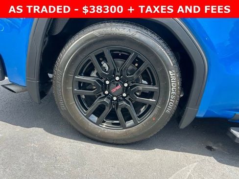 Used 2022 GMC Sierra 1500 Elevation w/ LPO, Elevation Black Package RWD image 7
