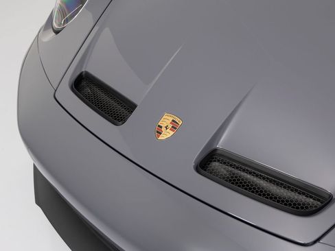 Used 2026 Porsche 911 GT3 RWD image 41