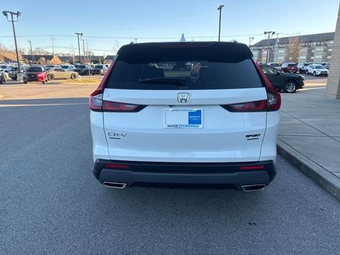 Certified 2023 Honda CR-V Sport Touring image 3